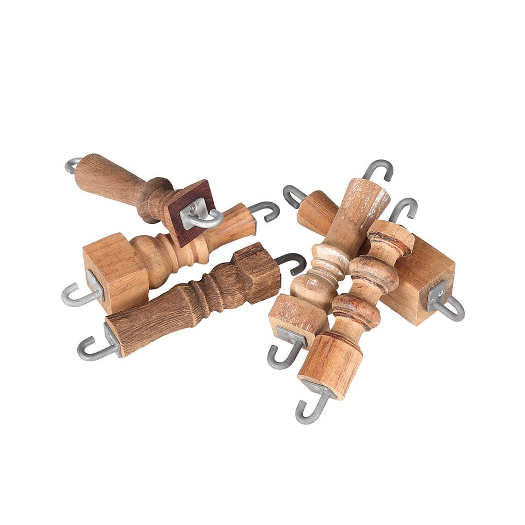 VONA WOODEN SPINDLE HOOK GALVANIZED S