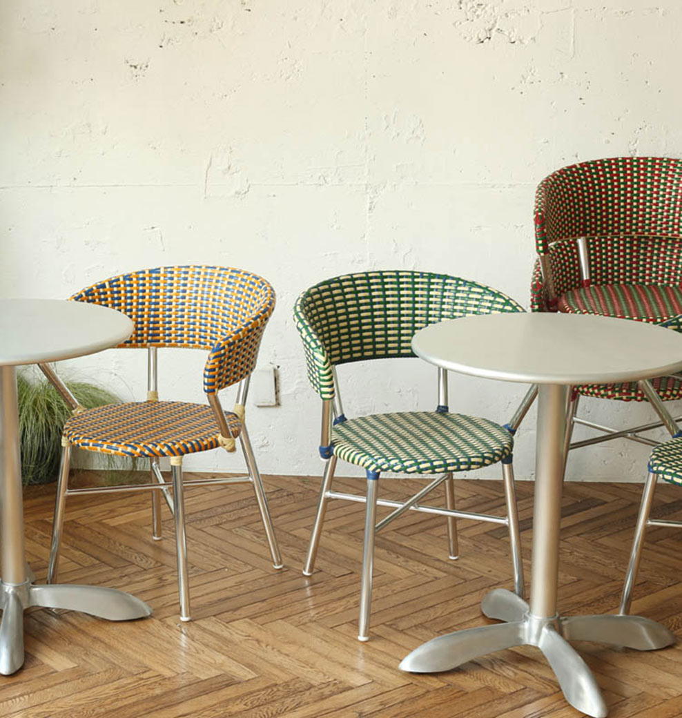ALUMINUM ROUNDISH CHAIR GREEN/BLUE