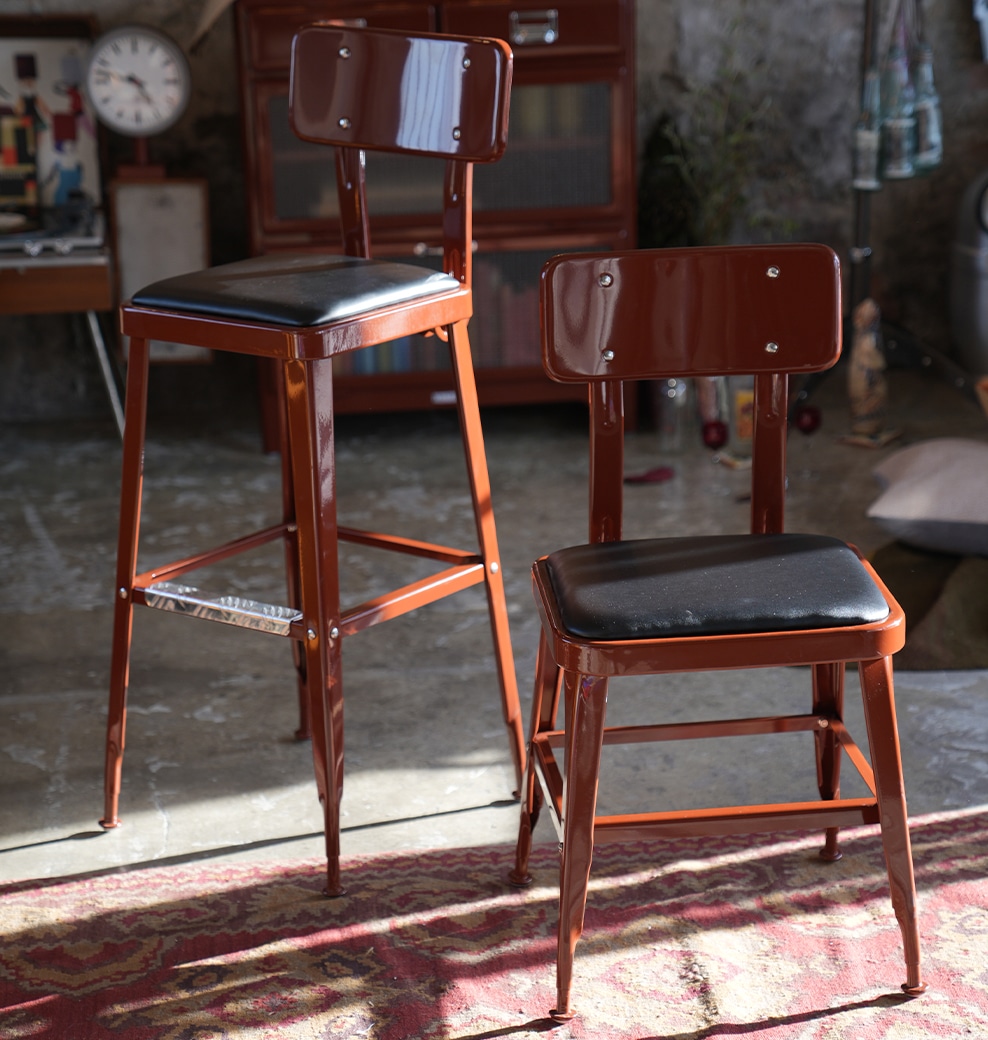 STANDARD CHAIR BRICK BROWN
