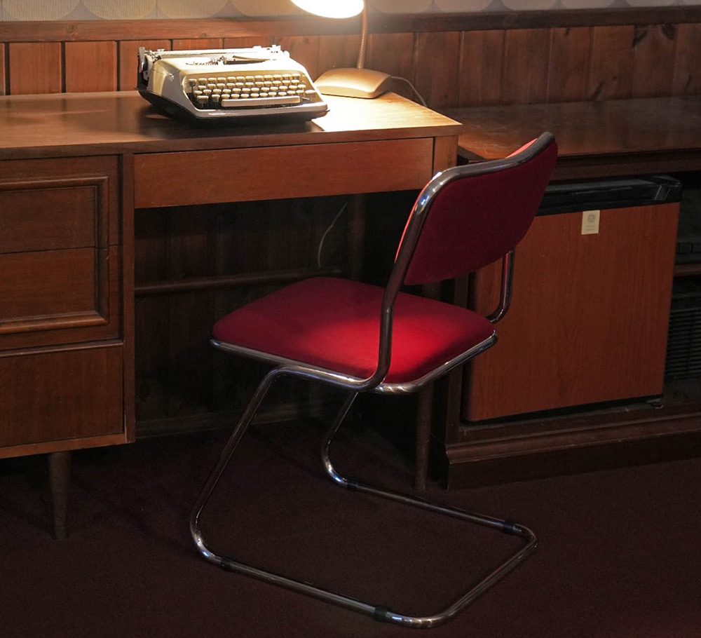 ALUMINUM CAFE CHAIR BLACK