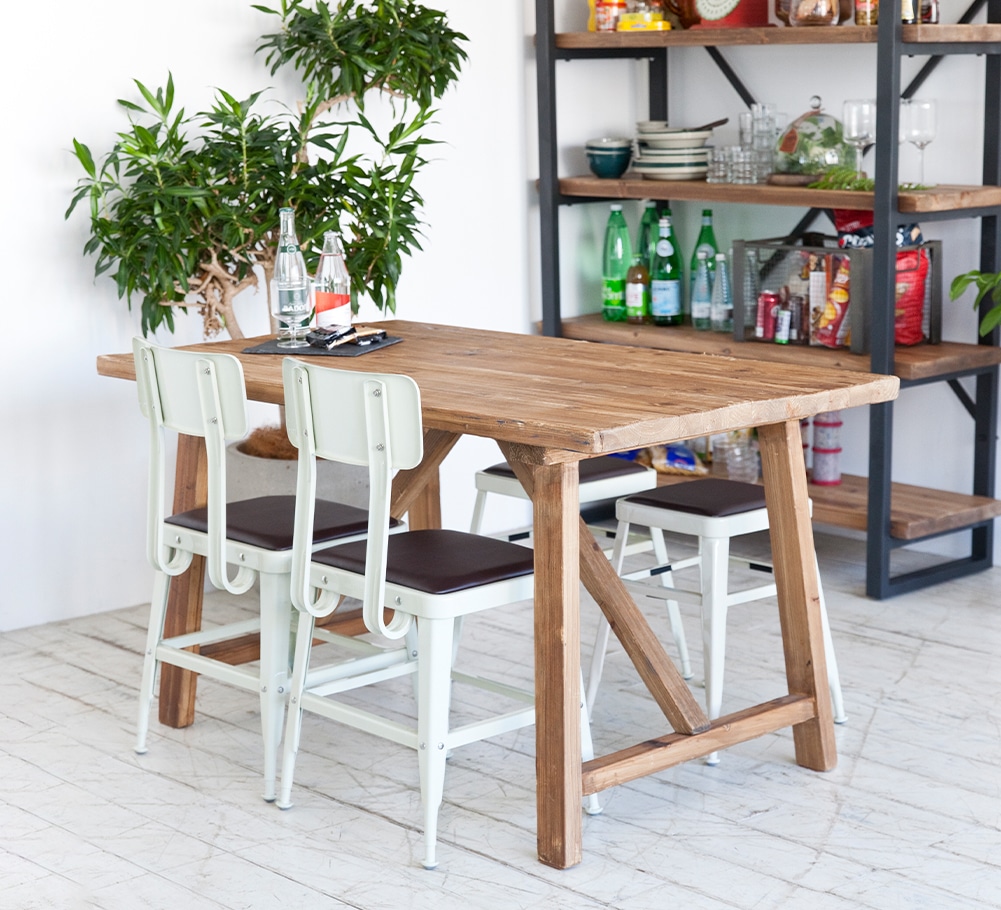 DINING TABLE S