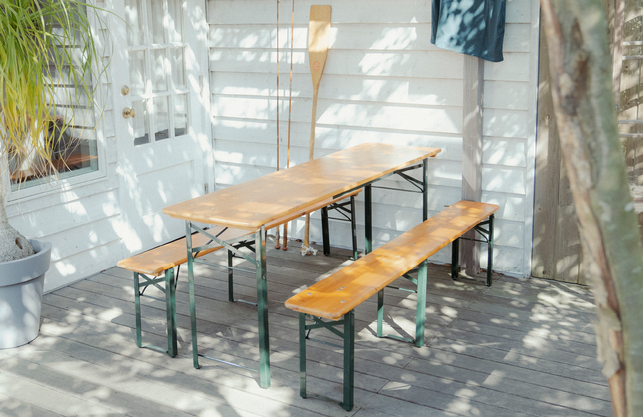 BEER TABLE&BEER BENCH